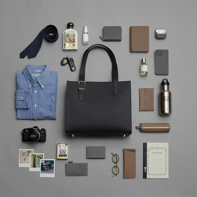 Travel Must-Haves: Essential Leather Accessories for Every Traveler's Suitcase